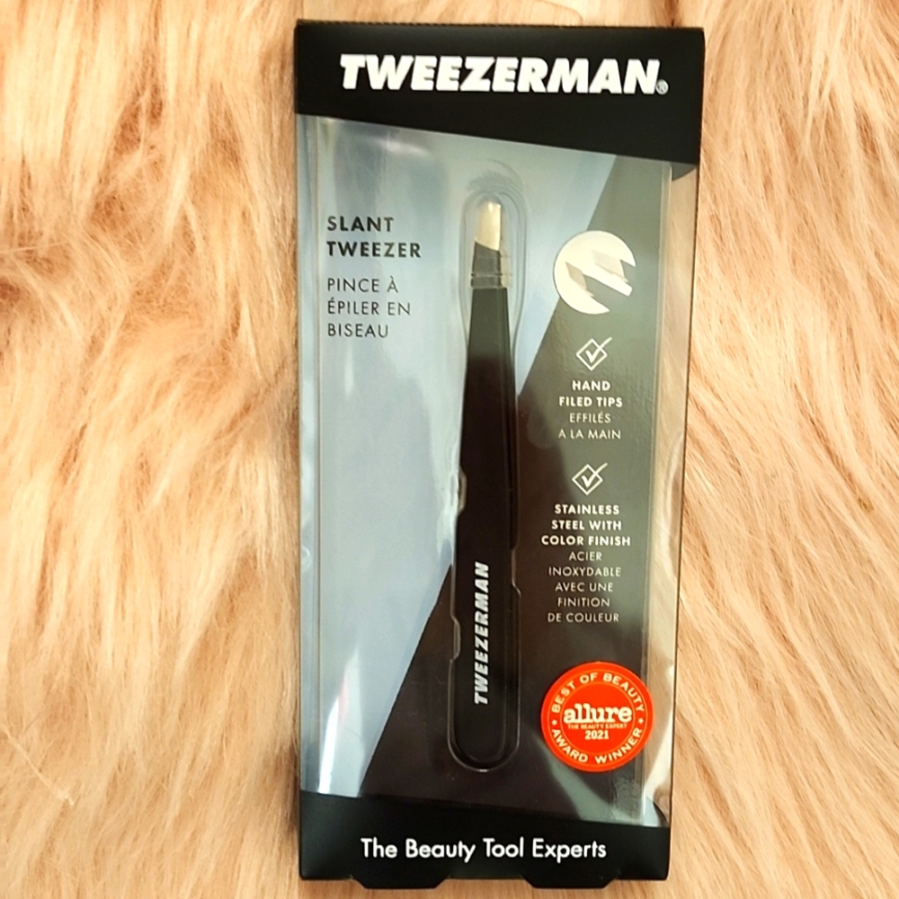 Brand New TWEEZERMAN SLANT TWEEZERS